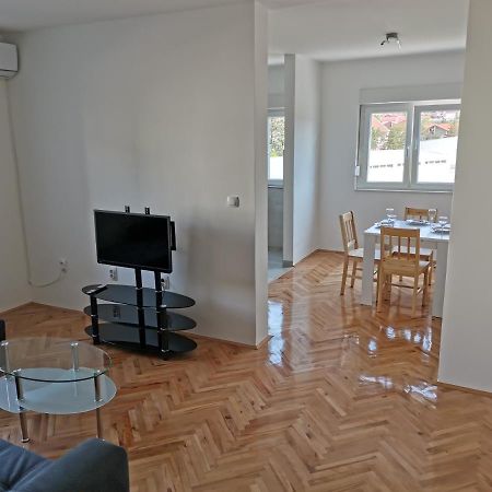 Ad Apartman Bileća Exterior foto