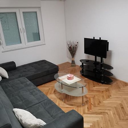 Ad Apartman Bileća Exterior foto
