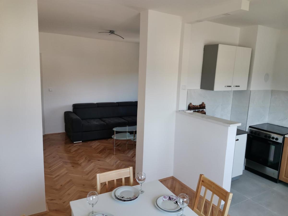 Ad Apartman Bileća Exterior foto